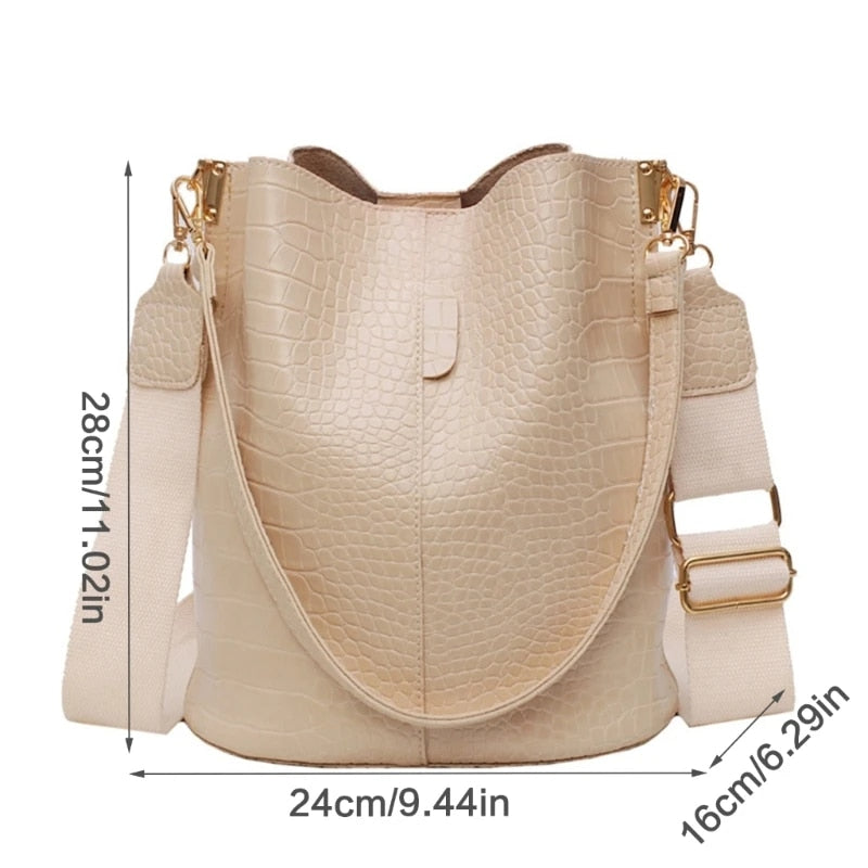 Bella | Elegant Safari Bucket Bag