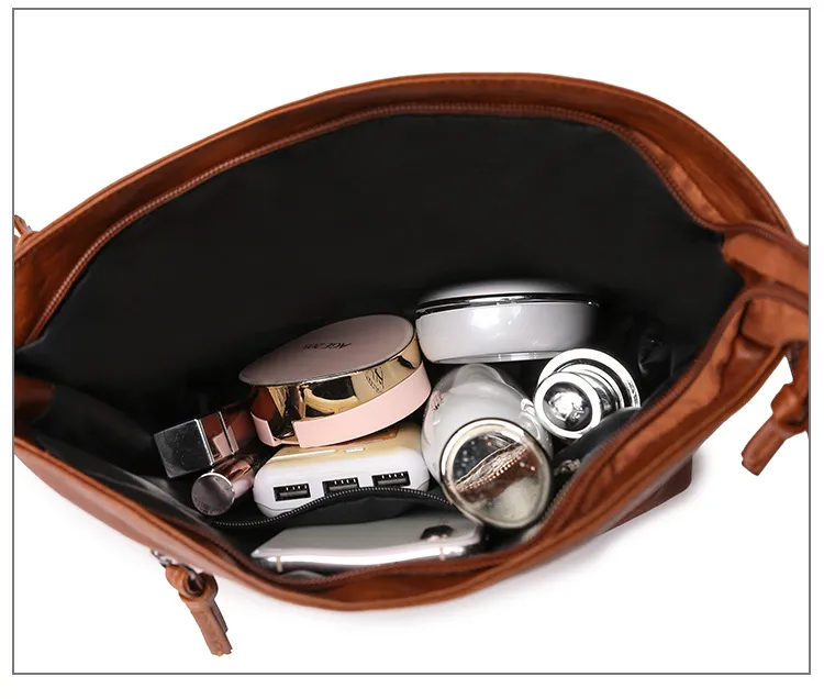 LIVENZA | Retro shoulder bag