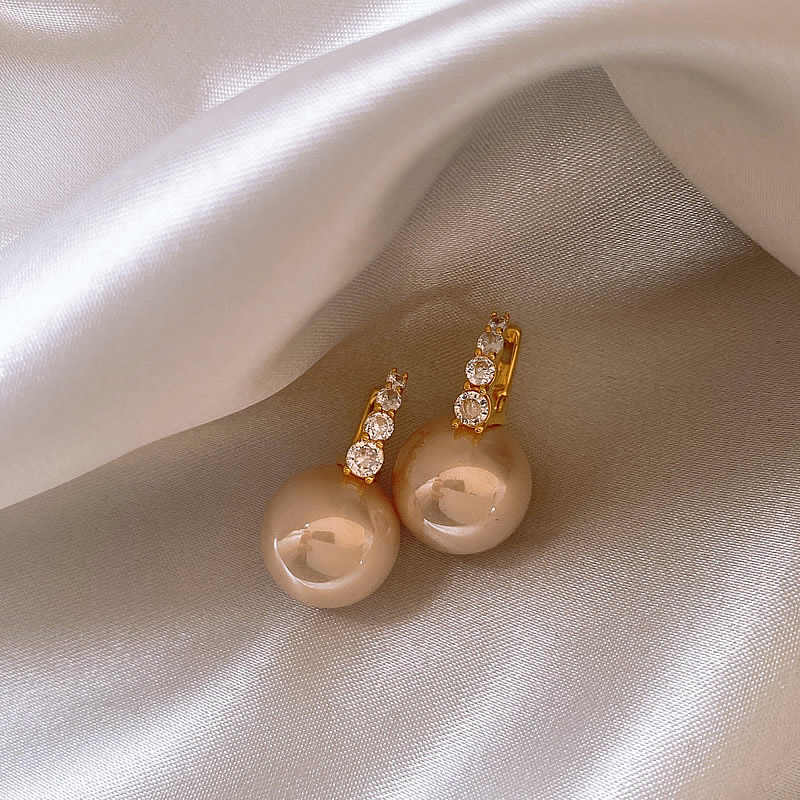 PearLuxe | עגילי פנינה תלויים