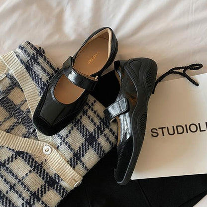 SoleBella | Everyday orthopedic shoes for women