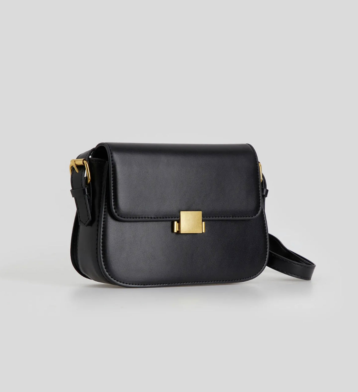 Regina | Minimalist handbag 100% leather