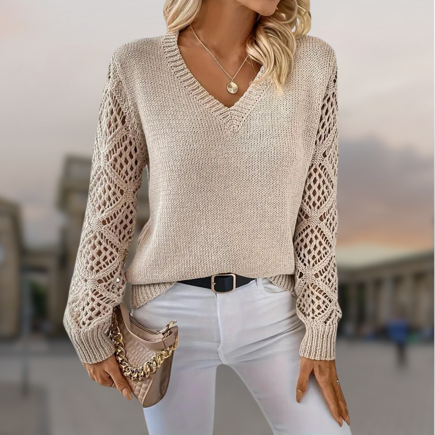 Erna | Lace sleeves knitted sweater