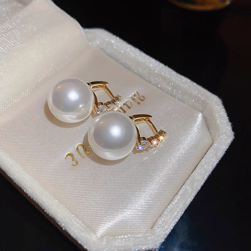PearLuxe | עגילי פנינה תלויים