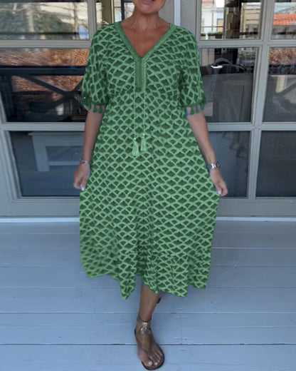 Alex | שמלת צווארון V קז'ואלית