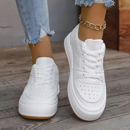 ChicStride | סניקרס קז'ואל קולורבלוק