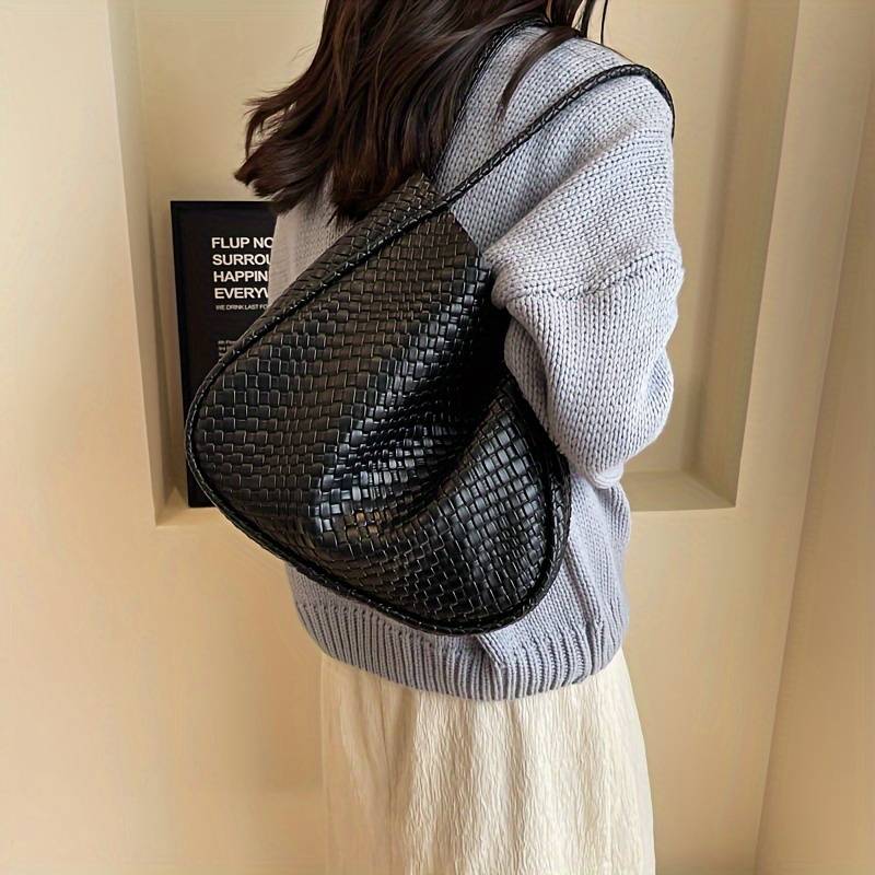 ChicCarry | הדגישו את האורה שלכם עם יופי נצחי!