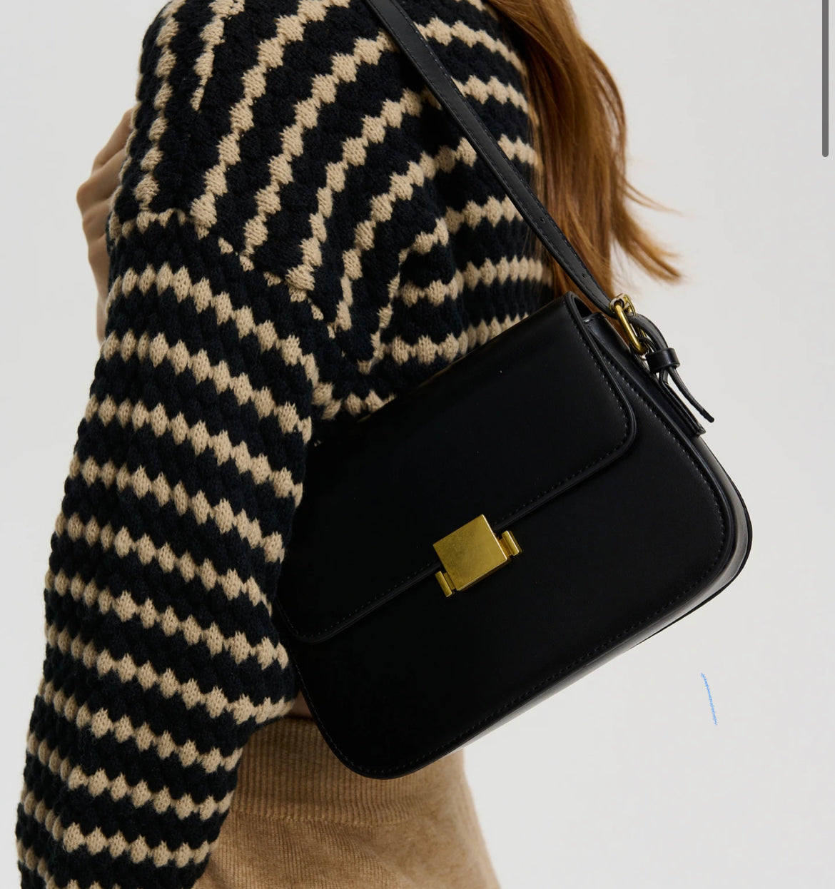 Regina | Minimalist handbag 100% leather