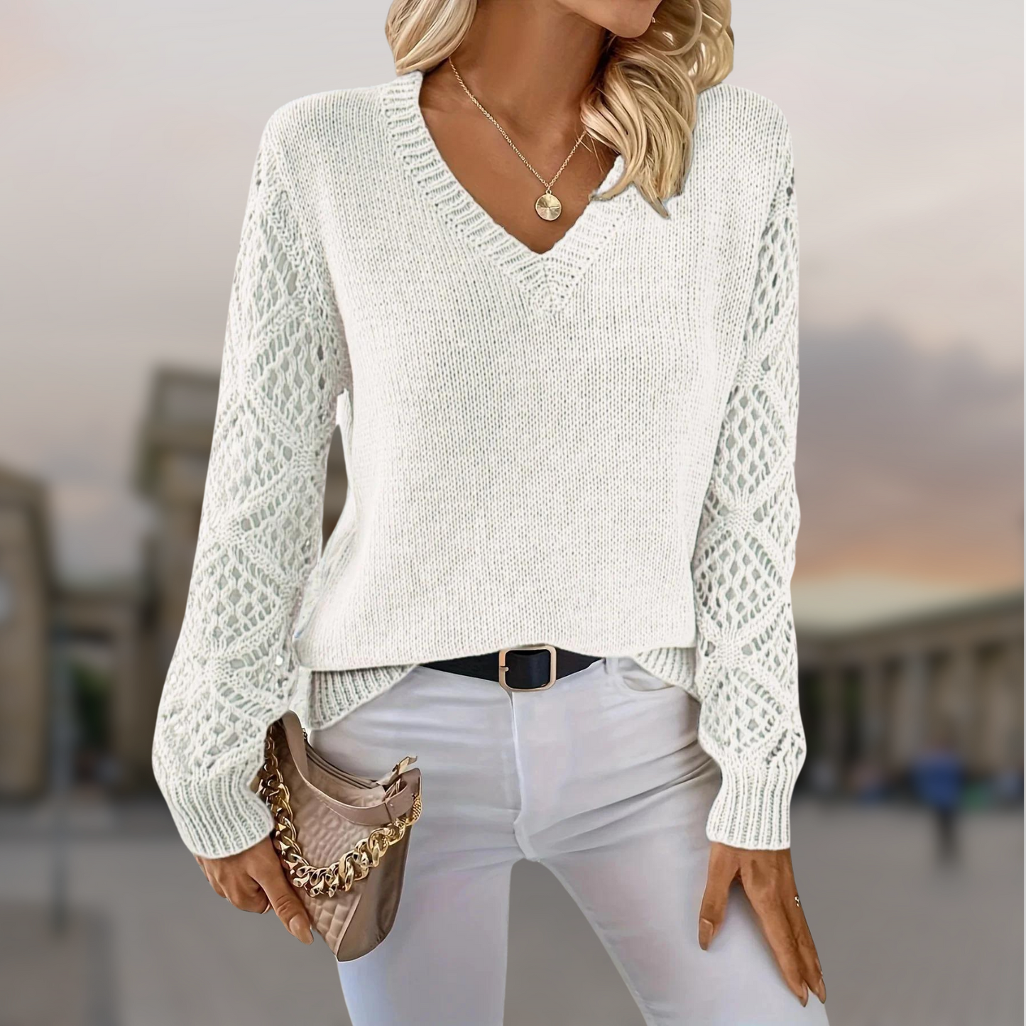 Erna | Lace sleeves knitted sweater