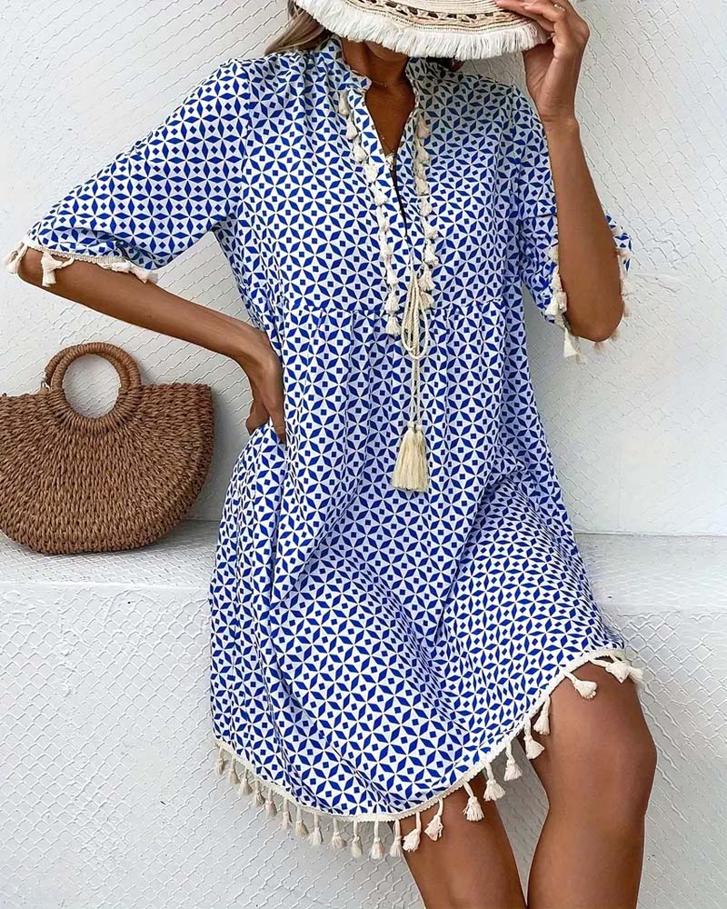 Winnie|V-neck dress with tassel pattern 