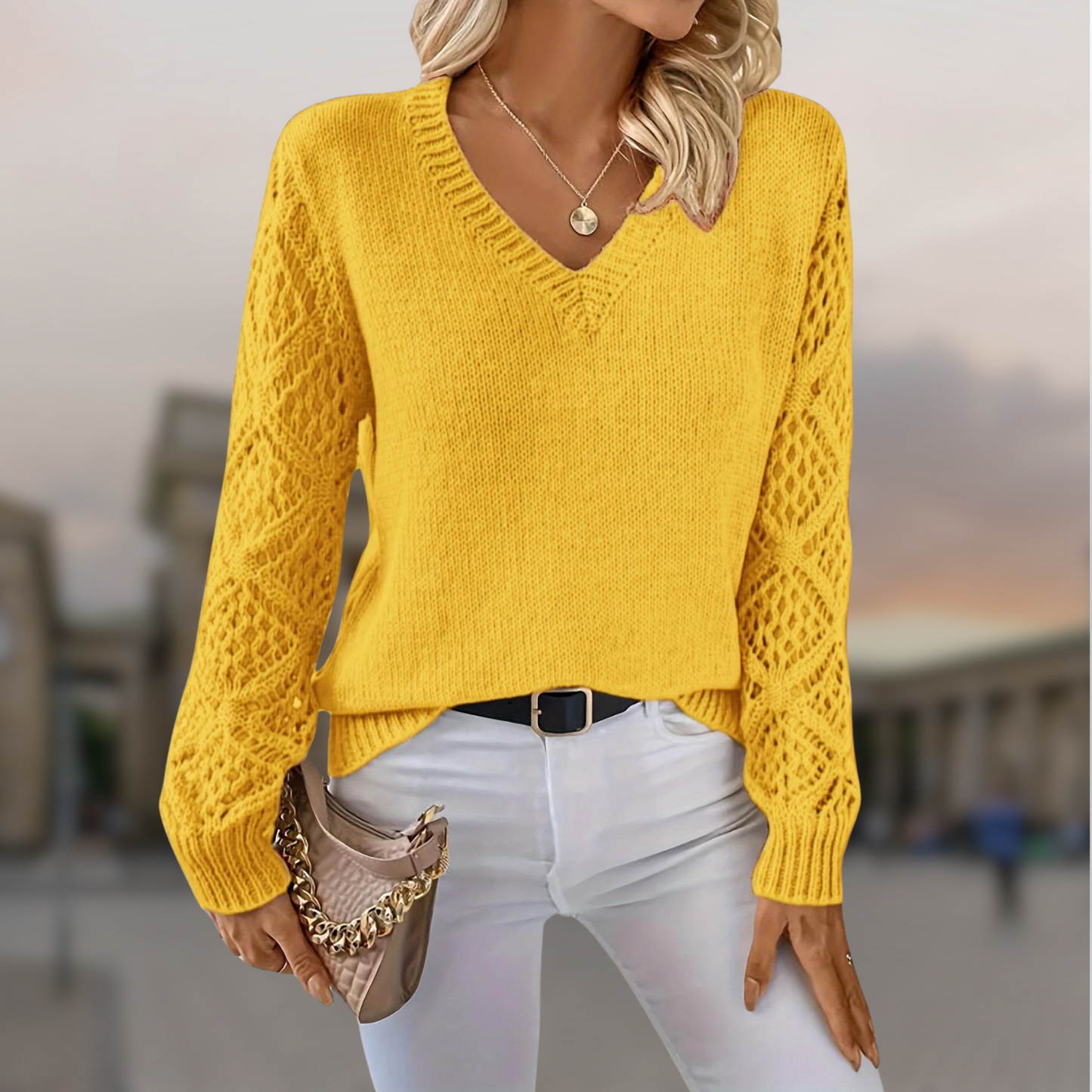 Erna | Lace sleeves knitted sweater