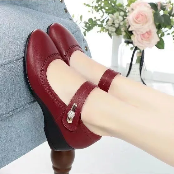 StrideCare | Stylish orthopedic sandal 