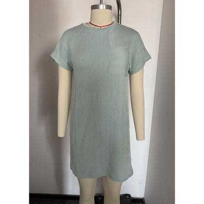 Carla | שמלת מיני אלגנטית קצרת שרוולים