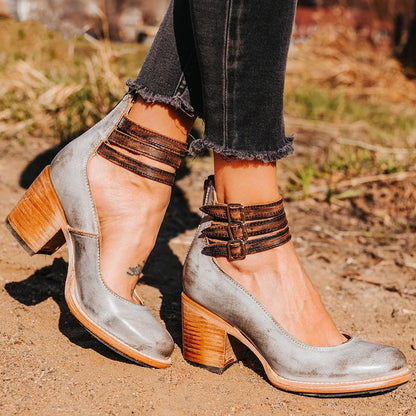 LuxeHeels | סנדלי עקב עבים אלגנטיים