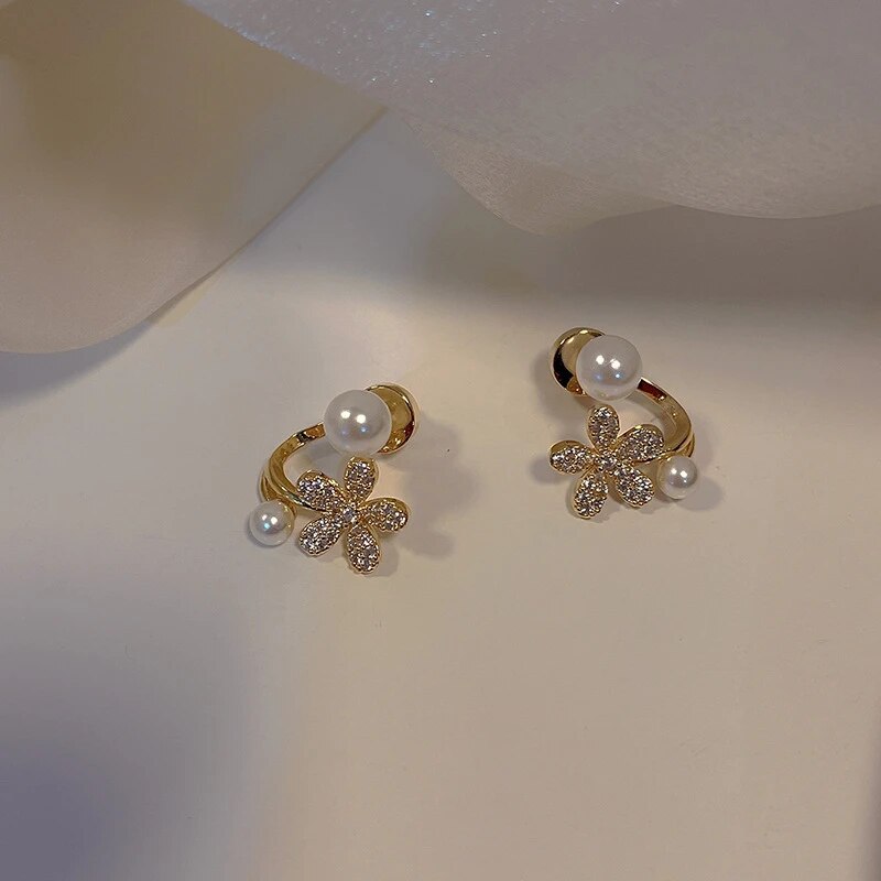 FloraGem | Bloom with elegance in every outfit!