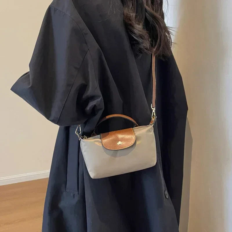 Fiora Modern Oxford Shoulder Bag