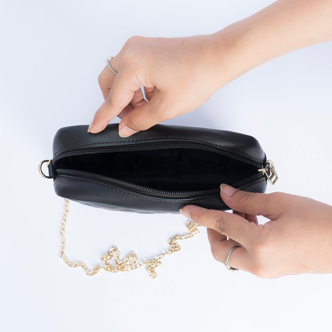 GoldTouch | Handmade embroidered crossbody bag with chain