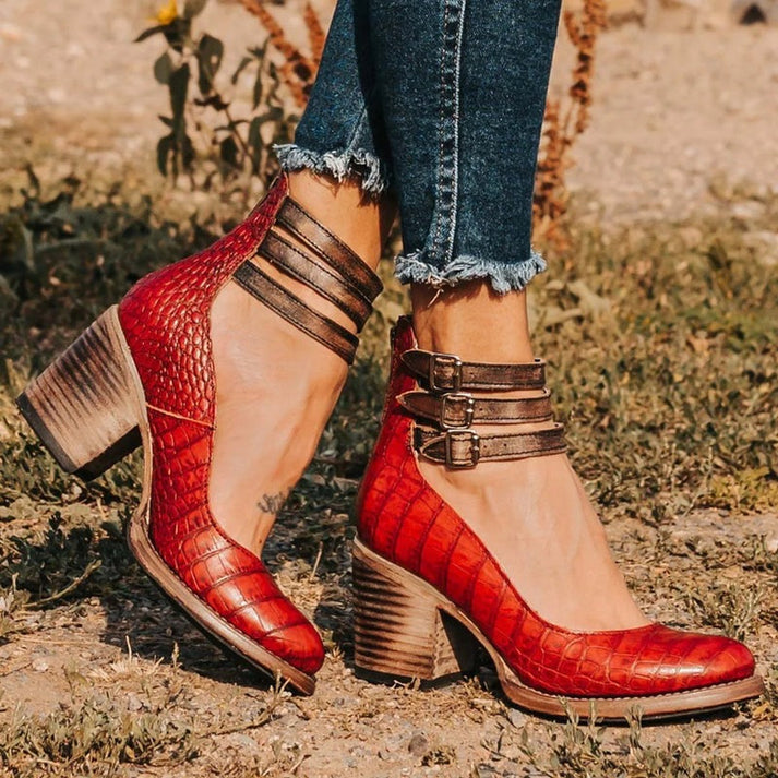 LuxeHeels | סנדלי עקב עבים אלגנטיים