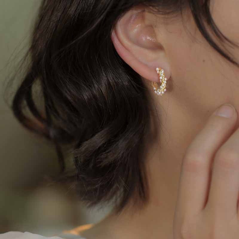 GoldFlair | Gold Pearl Wave Earrings