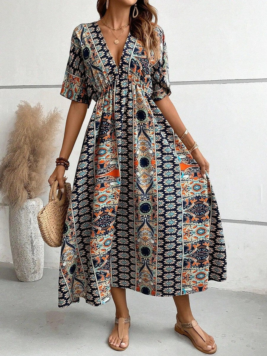 Rosa | Fashionable printed V-neck dress 