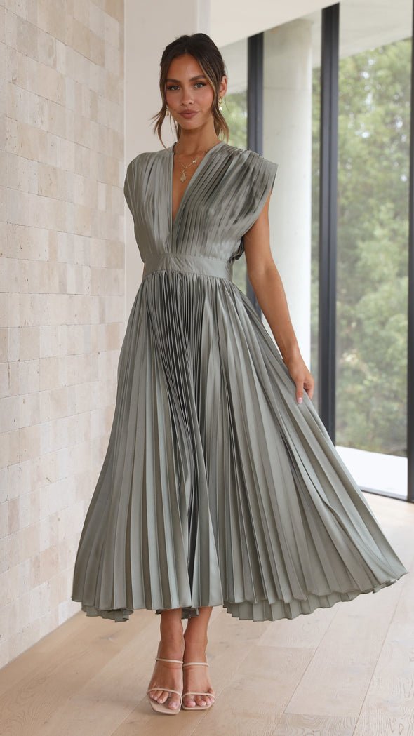 Belinda | Classic Pleated Dress 