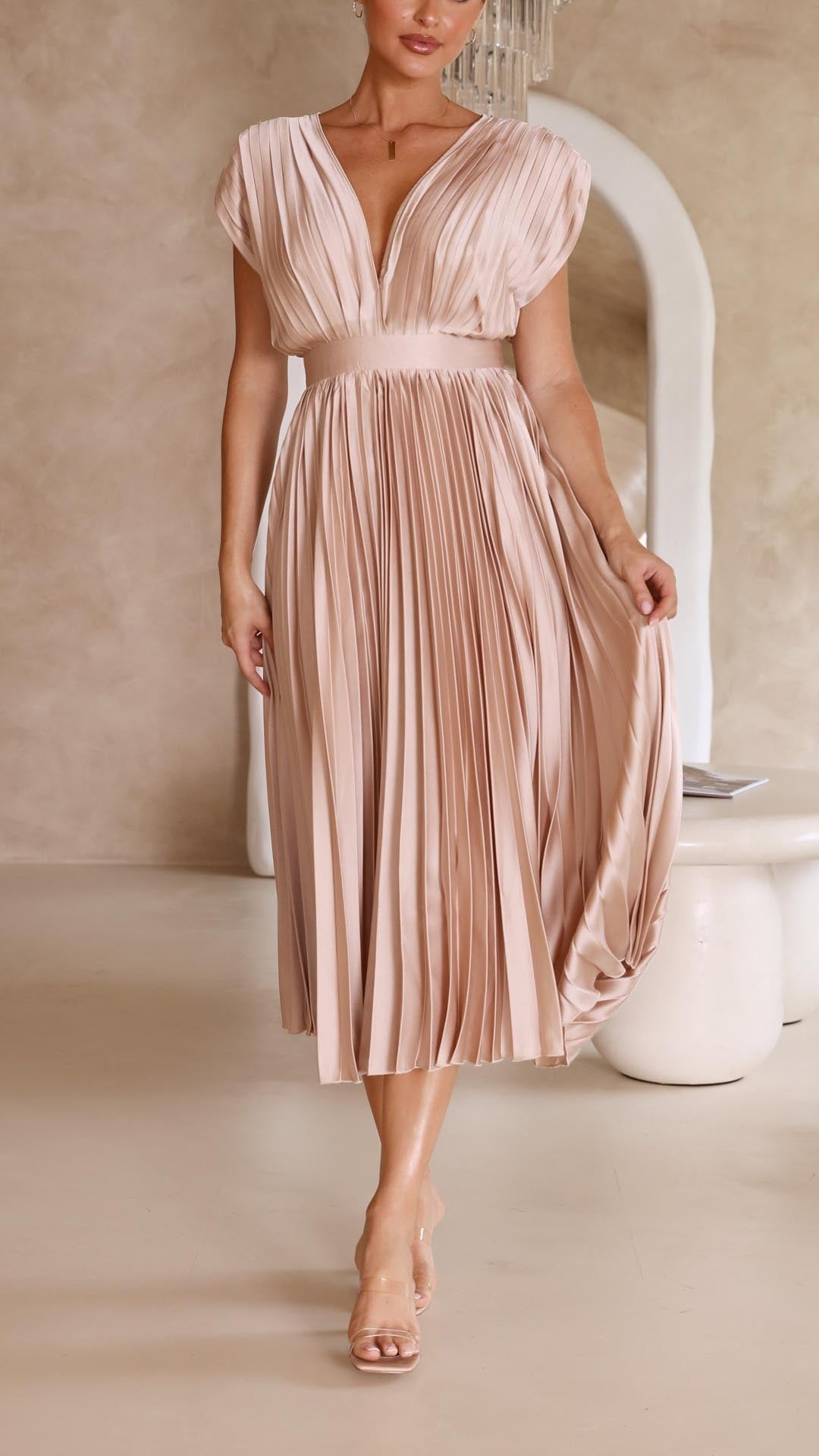 Belinda | Classic Pleated Dress 