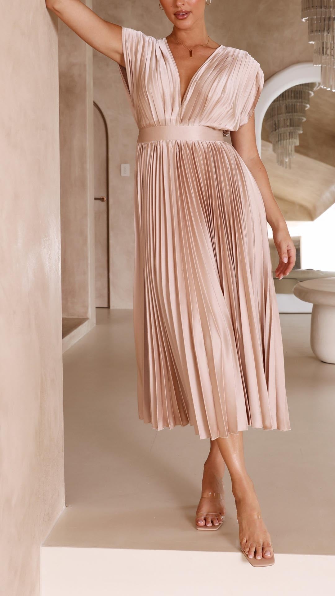 Belinda | Classic Pleated Dress 