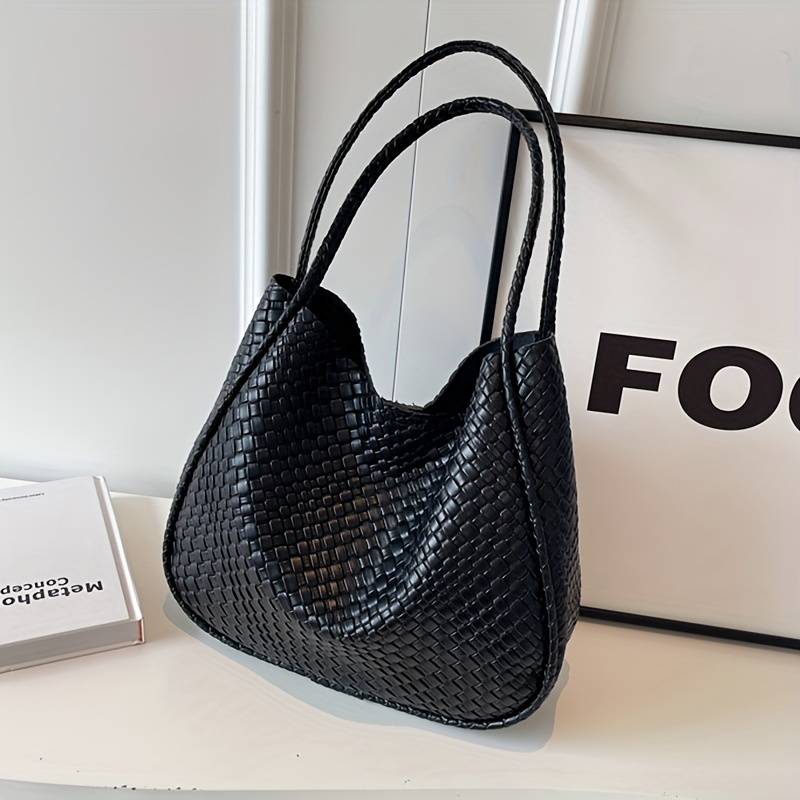 ChicCarry | הדגישו את האורה שלכם עם יופי נצחי!