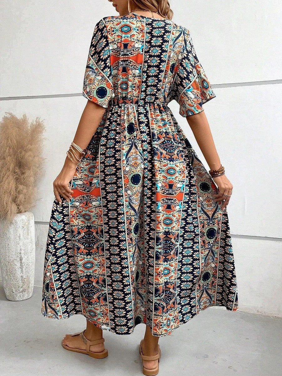 Rosa | Fashionable printed V-neck dress 