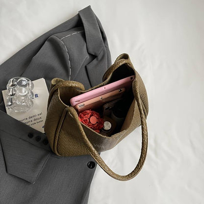 ChicCarry | הדגישו את האורה שלכם עם יופי נצחי!