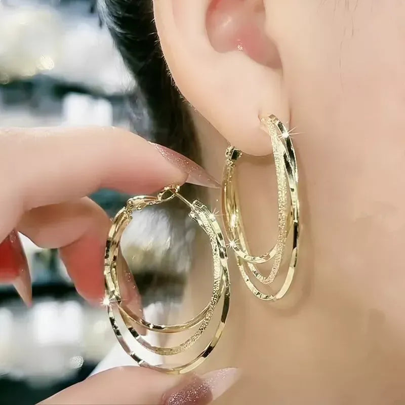 GleamGrace | Shine with hypoallergenic elegance!