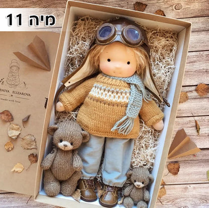 Dolly™ | בובת וולדורף עשויה בעבודת יד