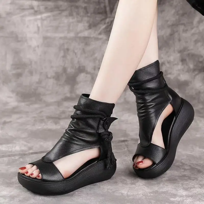 ComfyLift | Fashionable platform sandals 
